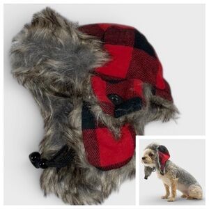 319 10/$50🏄🏻‍♀️ NEW Small Dog Trapper Red Plaid Faux Fur Hat New Without Tags